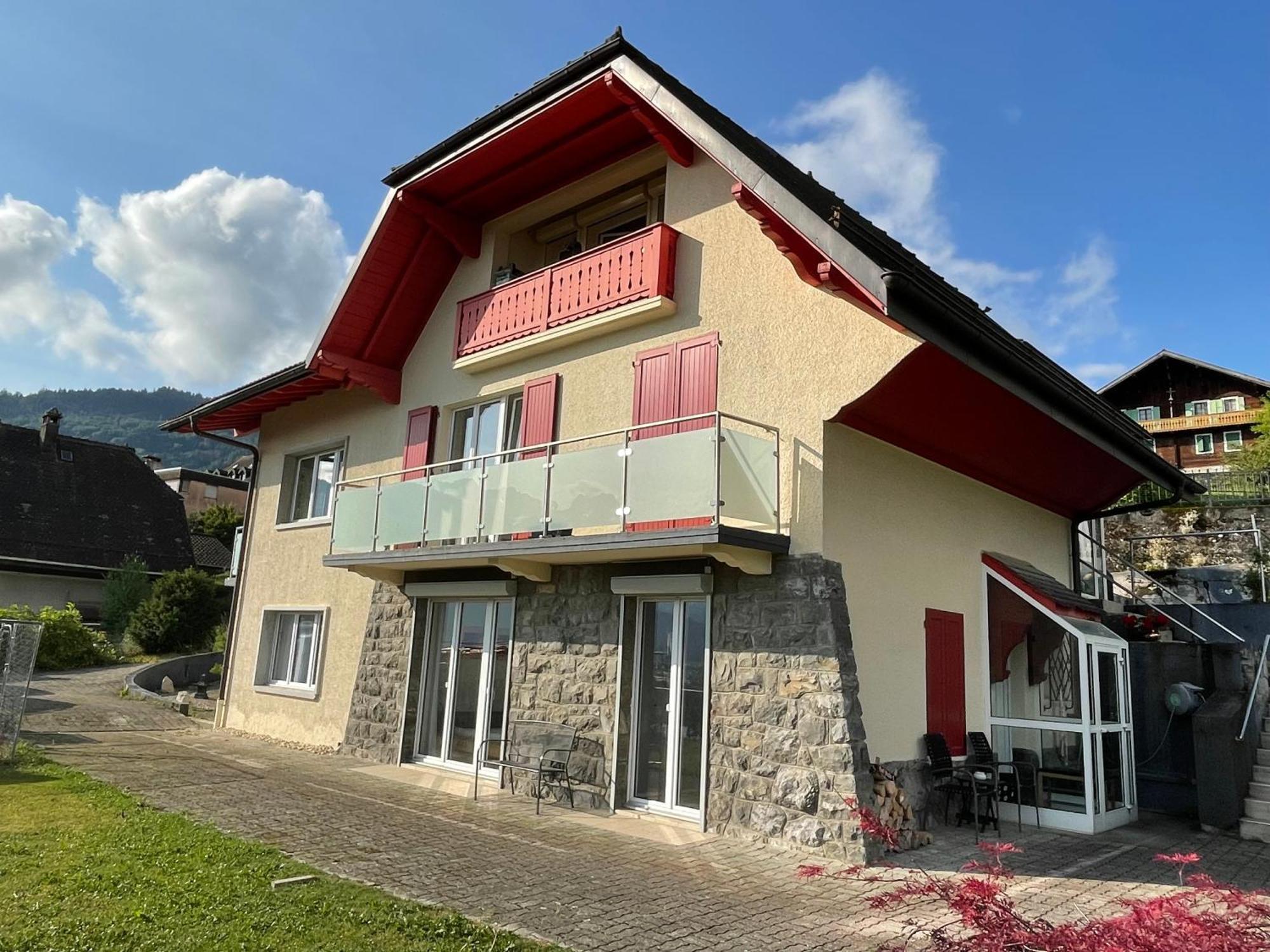 Les Dents-Du-Midi Apartamento Monthey Exterior foto