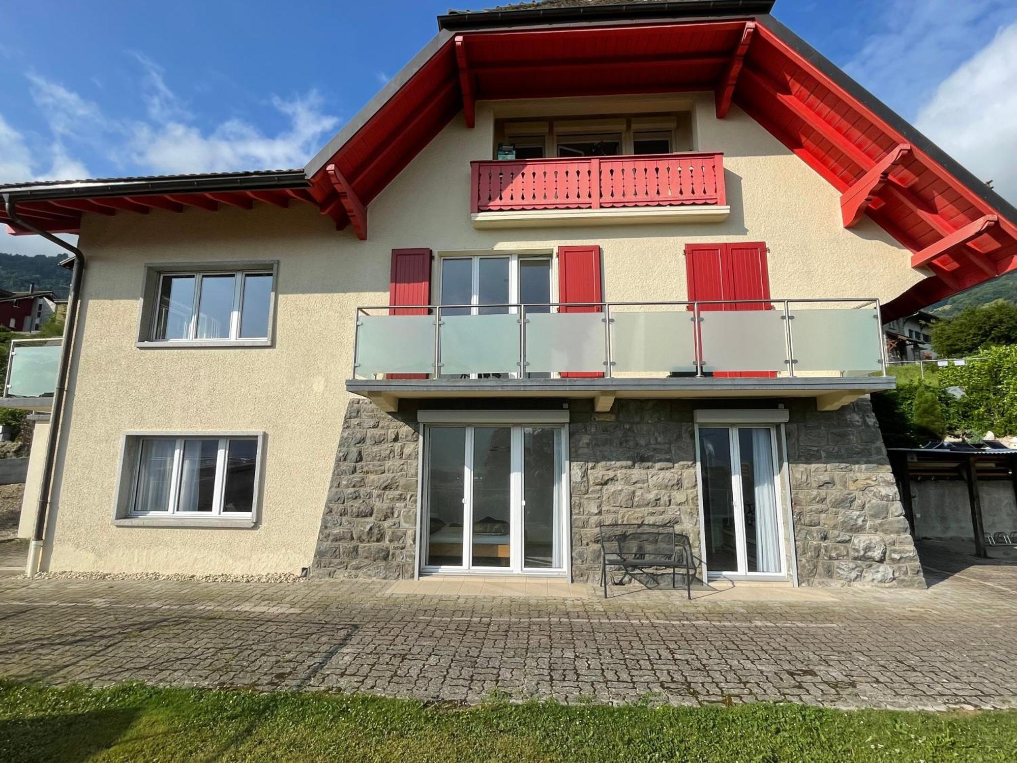 Les Dents-Du-Midi Apartamento Monthey Exterior foto